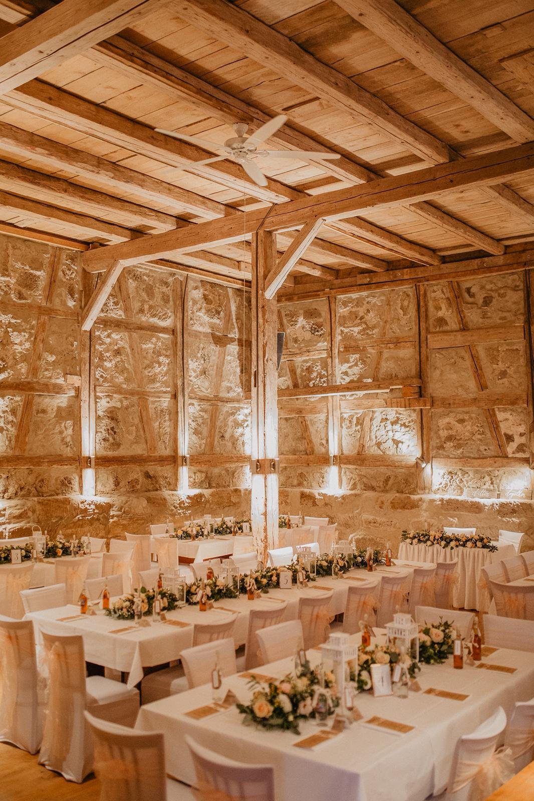 Nemsdorfer - Hofgarten (Preise, freie Termine auf Anfrage)