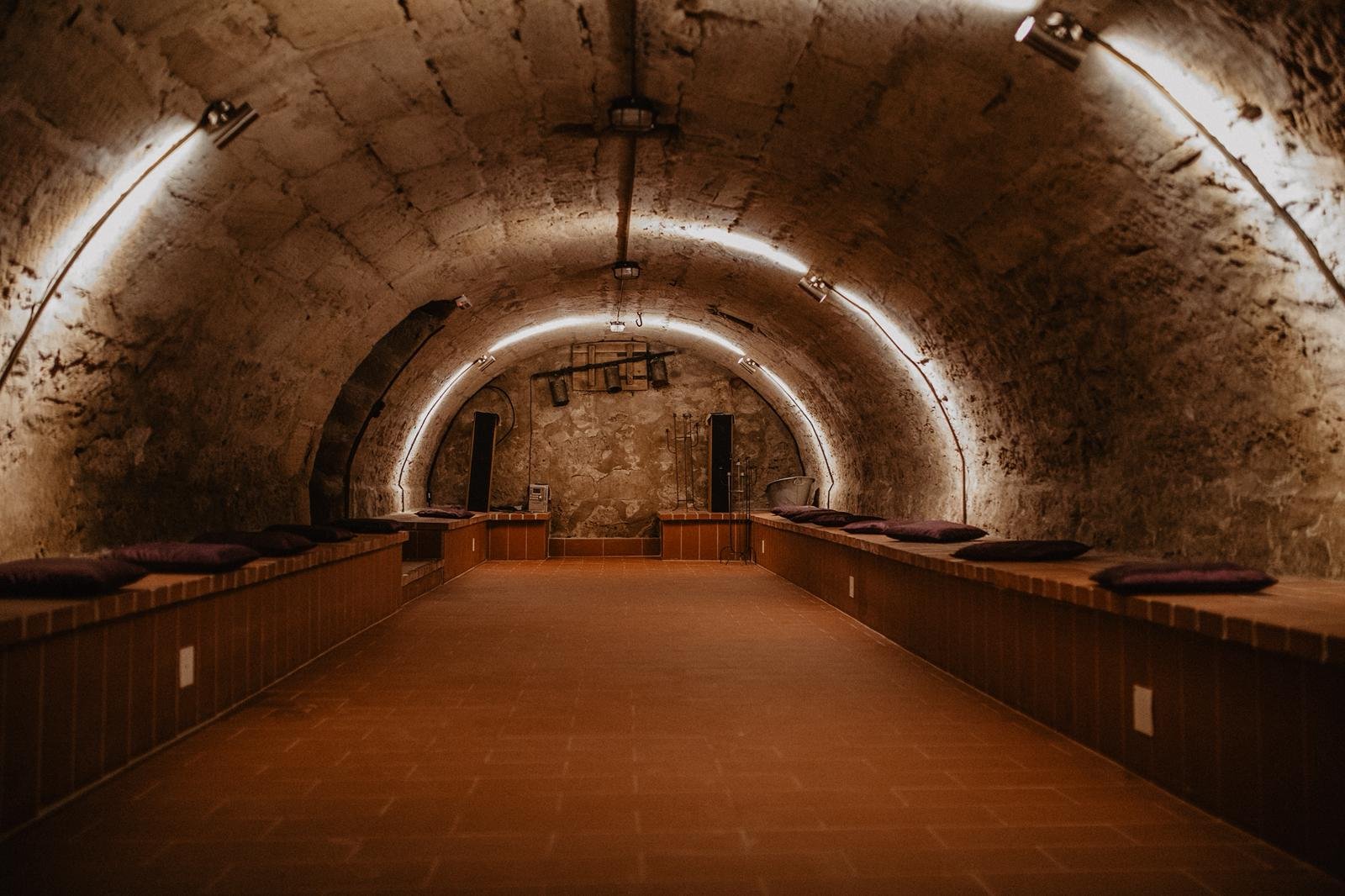 Nemsdorfer - Hofgarten (Preise, freie Termine auf Anfrage)